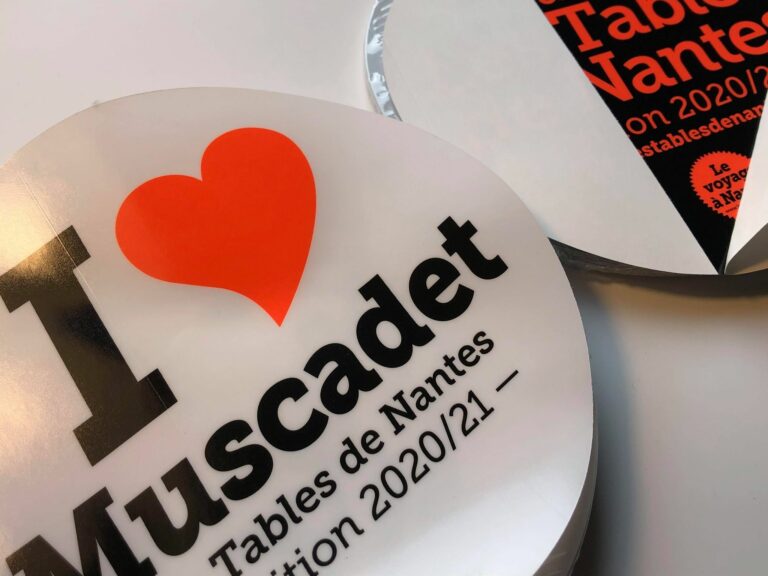 sticker vitrophanie avec fluo