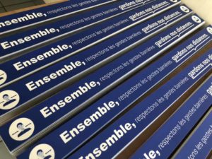 Adhésifs pour le sol